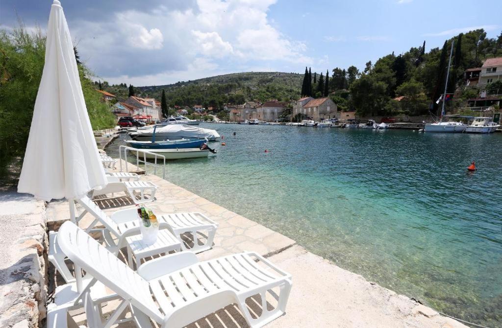 Amare Apartments Bobovisca Экстерьер фото