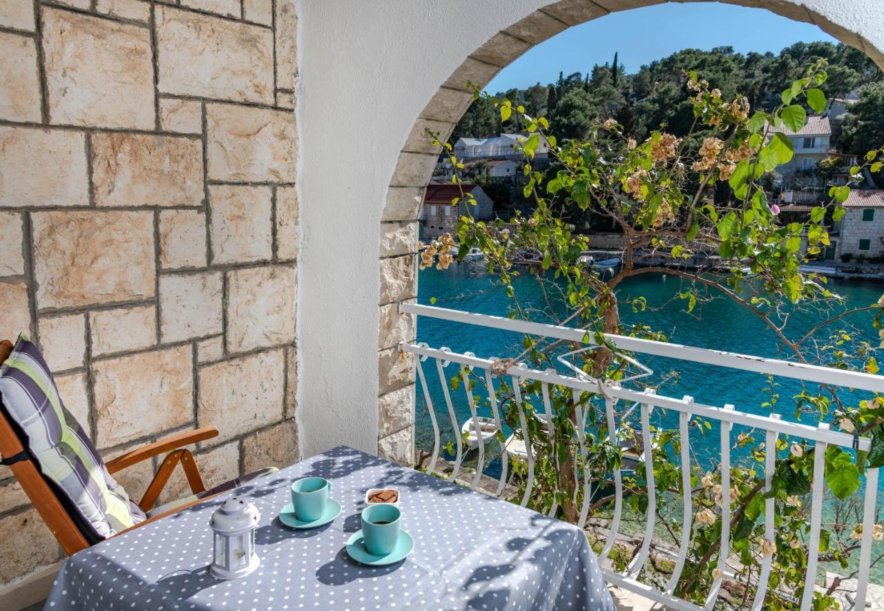 Amare Apartments Bobovisca Экстерьер фото