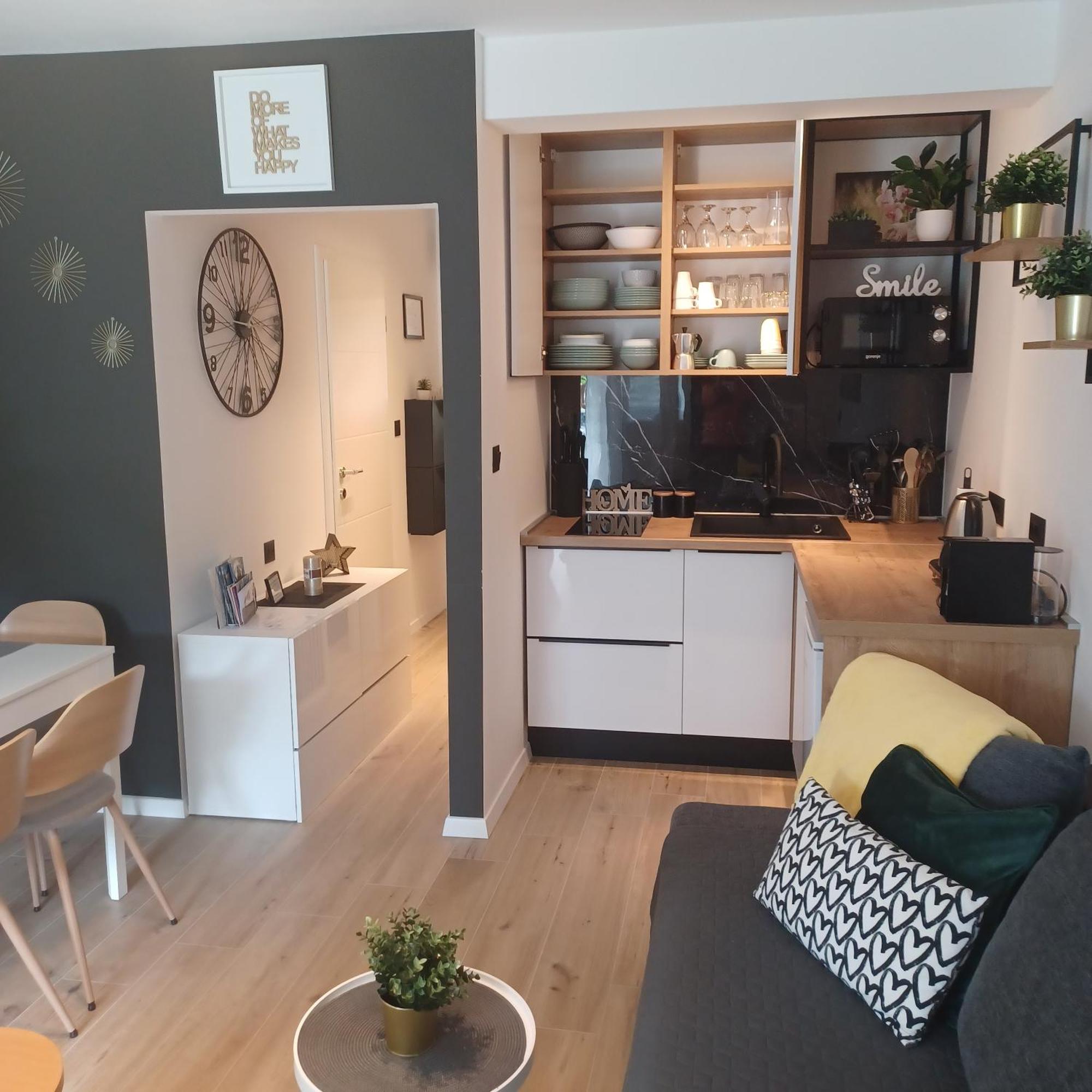 Amare Apartments Bobovisca Экстерьер фото